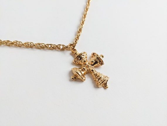 90s Vintage Chunky Cross Pendant Necklace Moulded Shiny Gold Tone