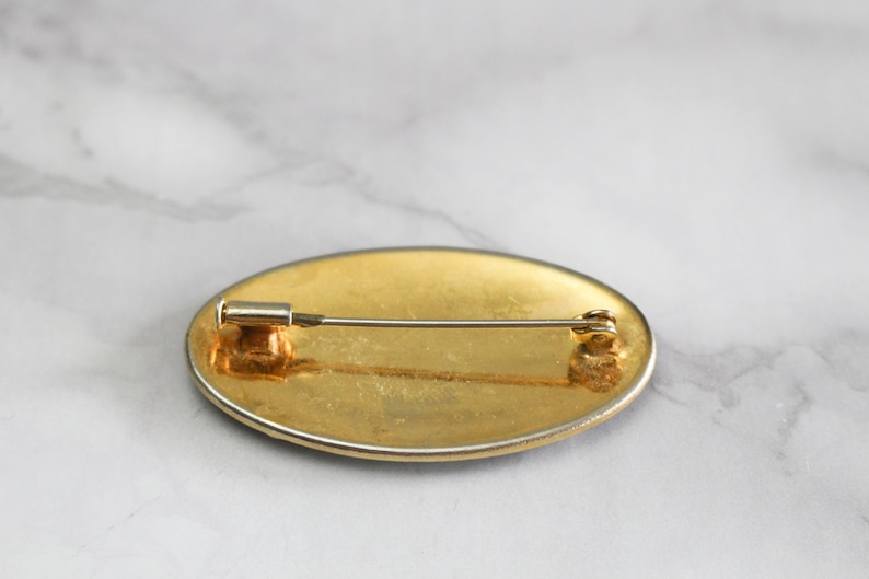 Small Oval Birds Floral Brooch Black Gothic Brooch Trombone Pin Victoriana Damascene Brooch Vintage Spanish Gold Tone Inlaid Lapel Pin