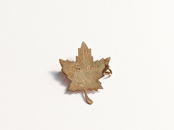 Feuille d'Erable du Canada broche or