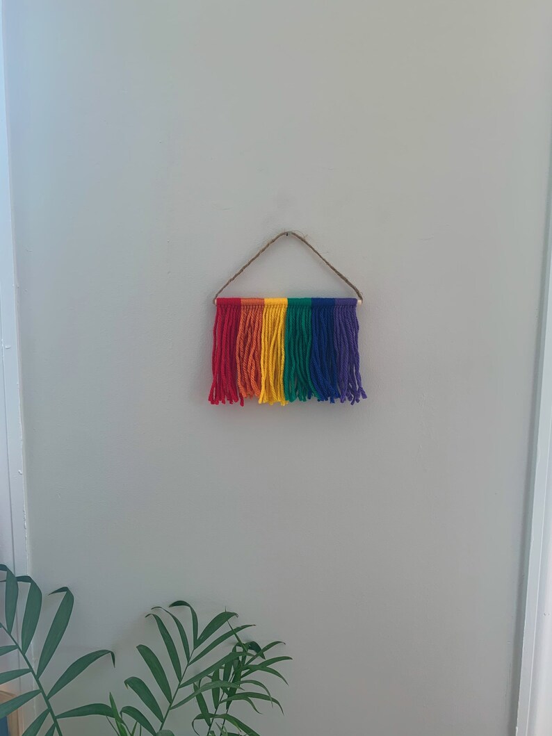 Mini Rainbow Pride Flag Yarn Wall Hanging - Etsy