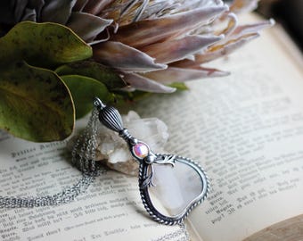 Vergrootglashangerketting in antieke stijl – Tiffany-techniek, Victoriaans geïnspireerde sieraden