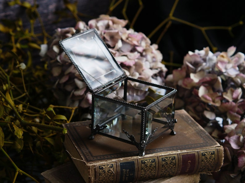 Glass Box medium size square ring box geometric glass box jewelry box, ring box stained glass box wedding ring box ring holder