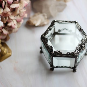 wedding ring box with flowers, Hexagon Jewelry Box, Glass Box, Engagement Ring Box, Stained glass jewellery box, vintage looking casket,