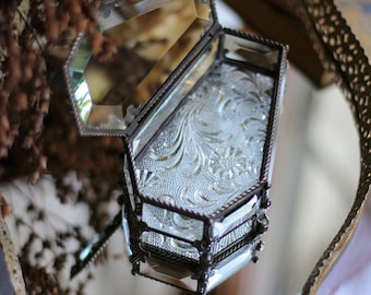 Caja de ataúd baja, Largo: 13,5 cm (5,3''), pequeña caja de vidrio para joyería. caja de vidrieras, caja de vidrio, joyero, ataúd pequeño