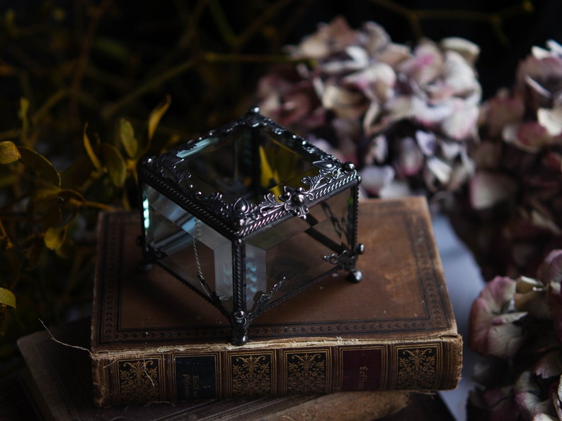 Glass Box medium size square ring box geometric glass box jewelry box, ring box stained glass box wedding ring box ring holder