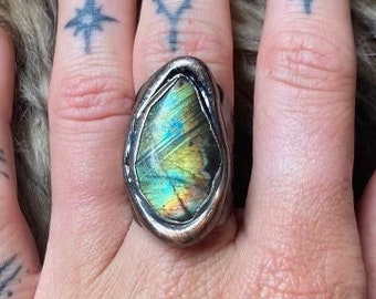 Labradorite copper electroformed ring | unique, natural, organic form and shape with beautiful, flashy, colorful crystal