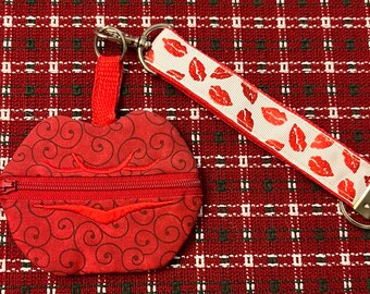 Key Fob Cash and Credit Card zipper pouch - Lips Love