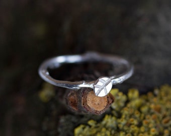 Twig ring with a tiny leaf - fine silver branch ring, Nature inspired