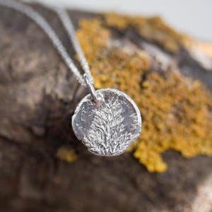 Fern grass - nature inspired necklace with fern grass texture