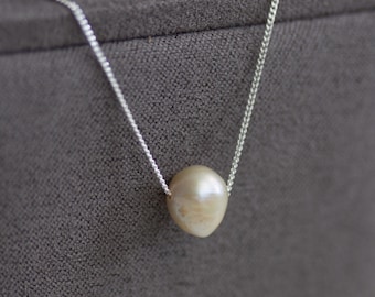 Keshi pearl necklace, sterling silver necklace with a big pearl bead