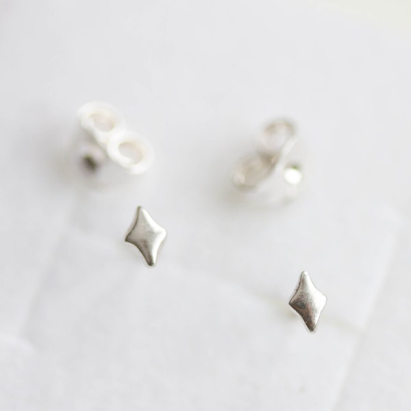 Tiny rhombus studs - sterling silver, minimal, geometrical, simple every day earrings