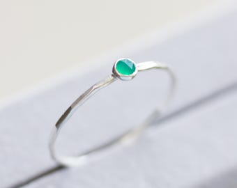 Green Onyx - stackable ring with 3mm or 5mm gemstone, sterling silver or gold