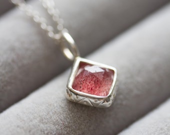 Strawberry quartz necklace in sterling silver with a square stone