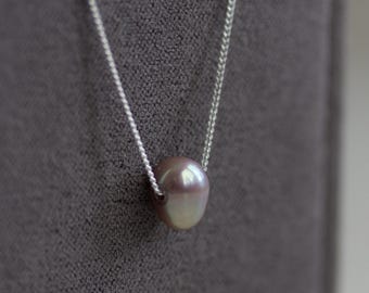 Pearl necklace, sterling silver necklace with a pink-grey pearl bead