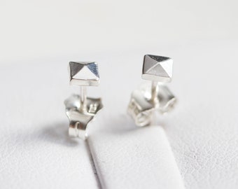 Tiny pyramid studs - sterling silver, minimal, geometrical, simple every day earrings
