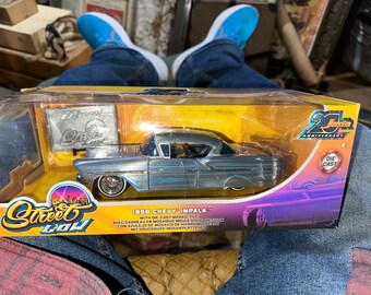 Jada Street Low 1958 Chevy Impala 1:24 Scale Diecast Gray W