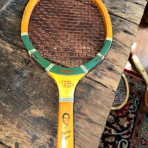 Vintage Authentic Louis Vuitton Tennis Racket or Squash Racquet Cover –  PeoplesStoreAntiques