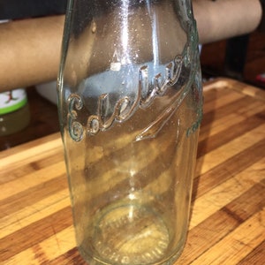 1900 Chicago Edelweiss Scoenhofen Embossed Beer Bottle Not Cleaned Yet ...