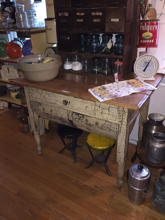 Beautiful Antique Possum Belly Bakers Table Original Finish Etsy