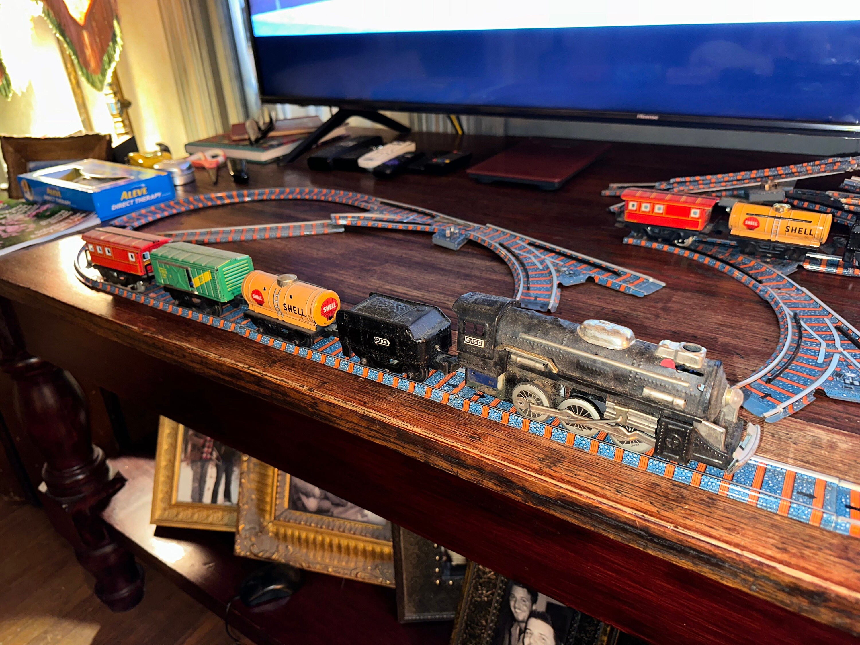 CRAGSTAN O 1892 Battery Operated Tiplate Train Set by