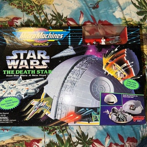 Star Wars Micro Machines the Death Star Playset 1994 Galoob NEW in