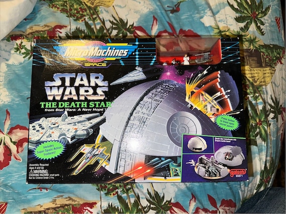 Star Wars Micro Machines the Death Star Playset 1994 Galoob NEW in
