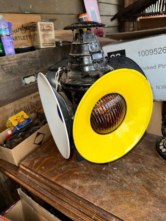 Antique Dressel Arlington NJ Train Lantern Antique Dressel Arlington NJ Train Lantern