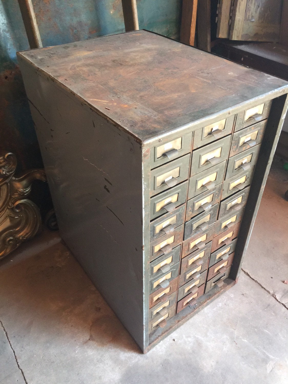 Antiguo vintage Industrial Metal Archivador 30 Cajón | Etsy