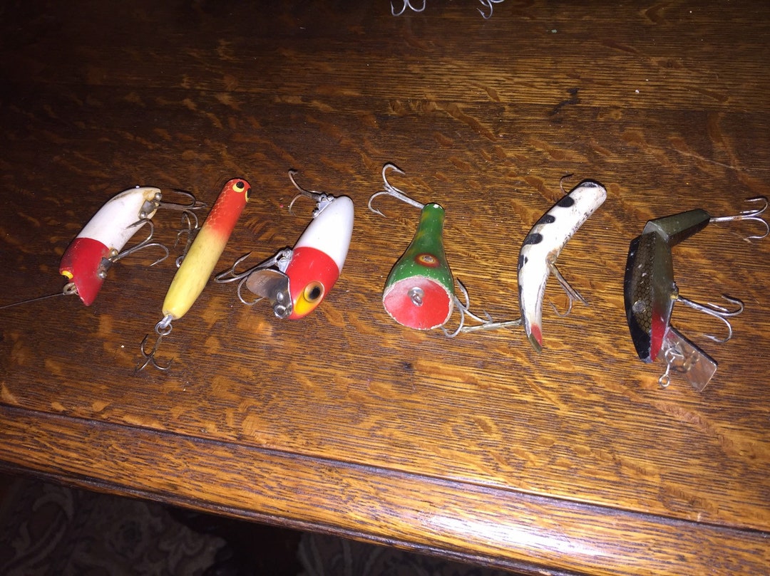 Fishing Lure collectibles 洋書 アンティーク ルアー Set of 6 Antique/vintage Fishing Lures, Tackle, Gear