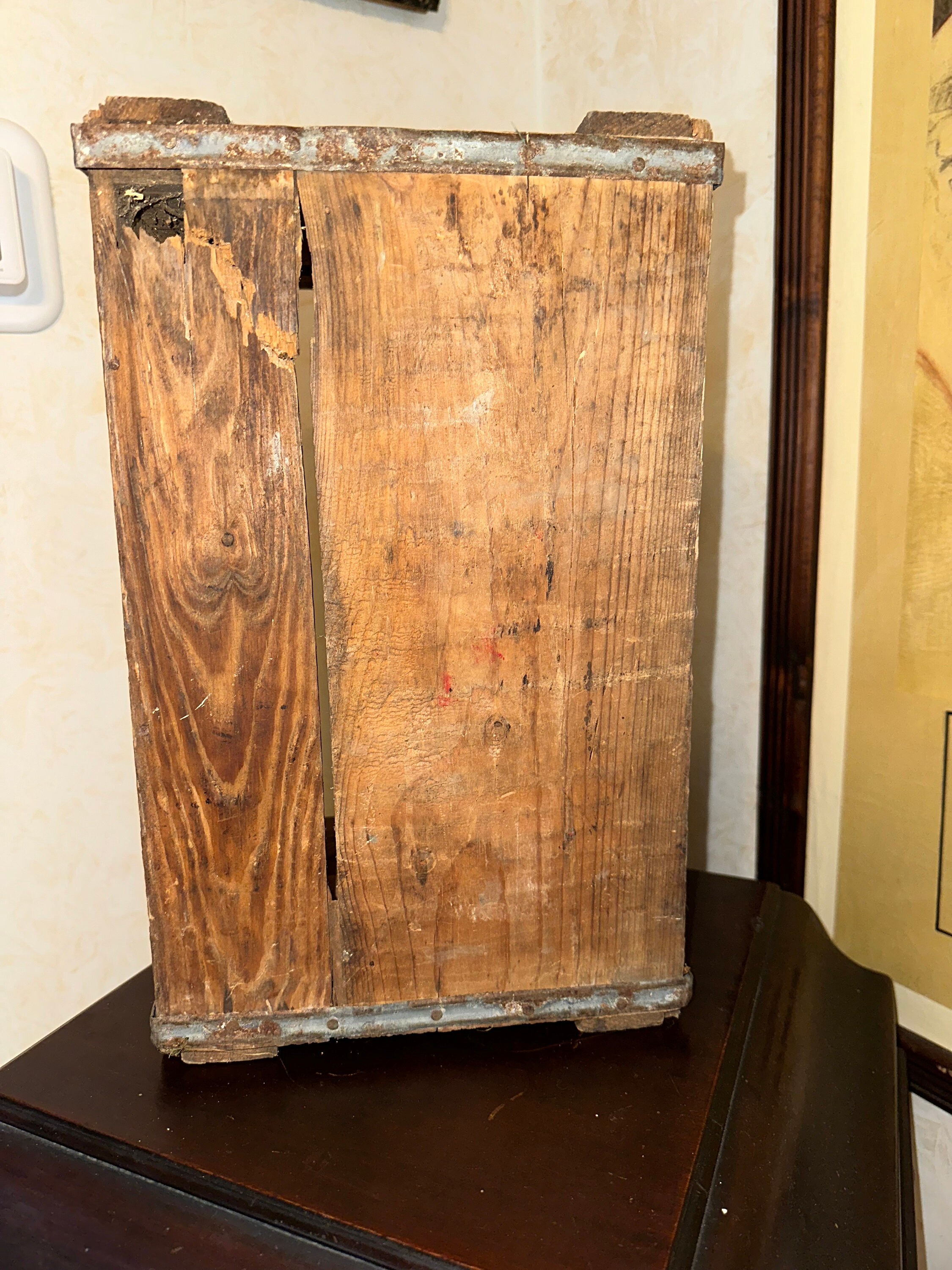Rare, DADS Old Fashion Root Beer Wooden Crate Wood Soda Bottle Box 