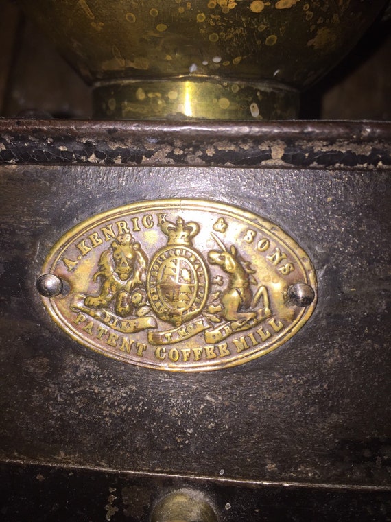 Poland製 陶器と真鍮の花柄 antique coffee Mill（クラシック手挽き 