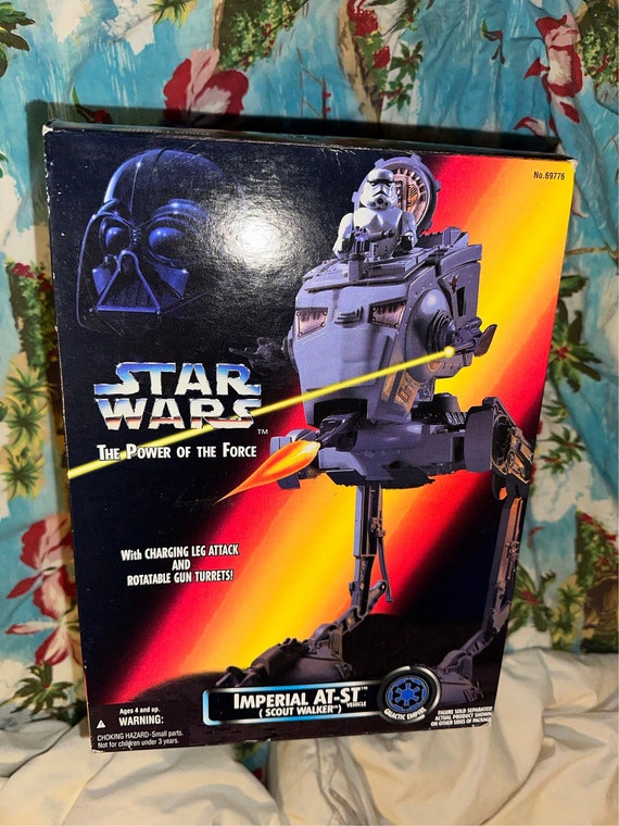 Kenner 1995 Star Wars the Power of the Force Imperial AT-ST Scout