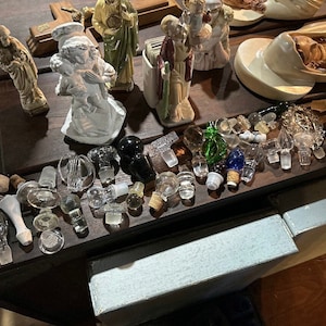 Antique Large Glass Bottle Stopper/Decanter Top, Listing is for one, please pick one you want or i will choose