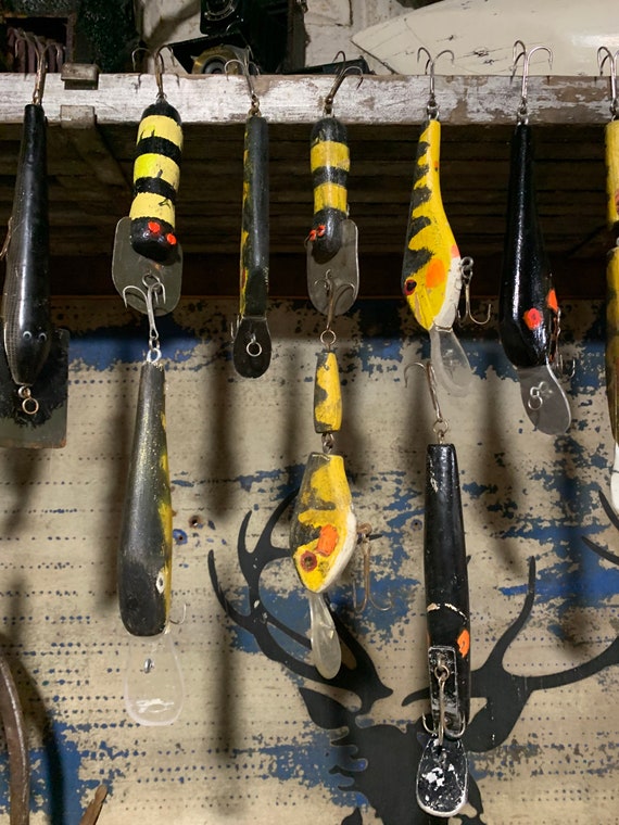 Lot de 7 leurres de pêche vintage Dan Gapen Crank Master bois musqué