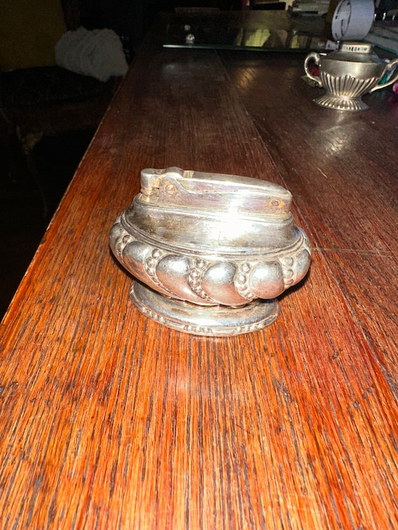Vintage Ronson Crown Cigarette Lighter Silver Plate Table Lighter