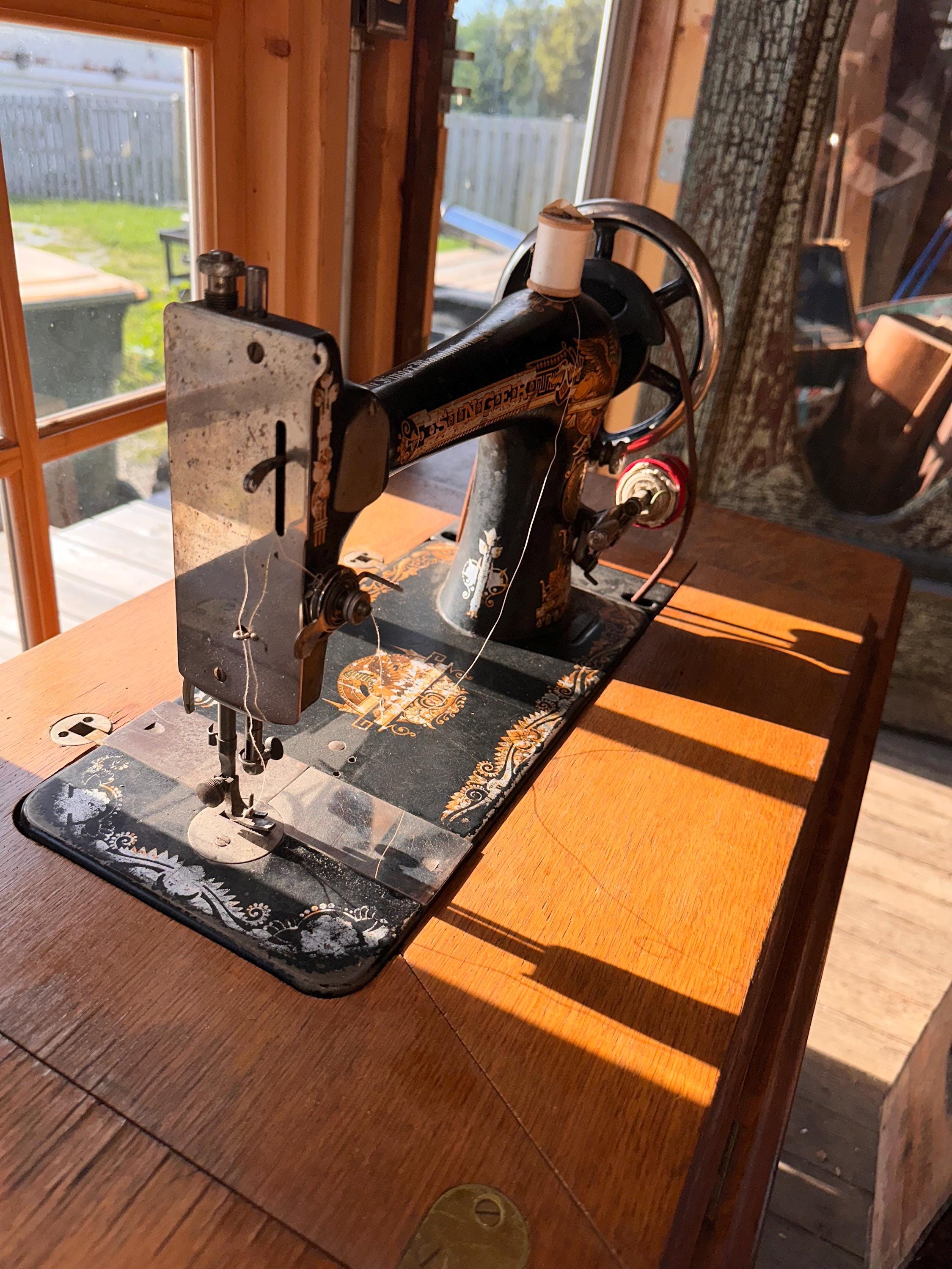Singer Mfg Co Sewing Machine, Table and Stand, Very Solid, Great