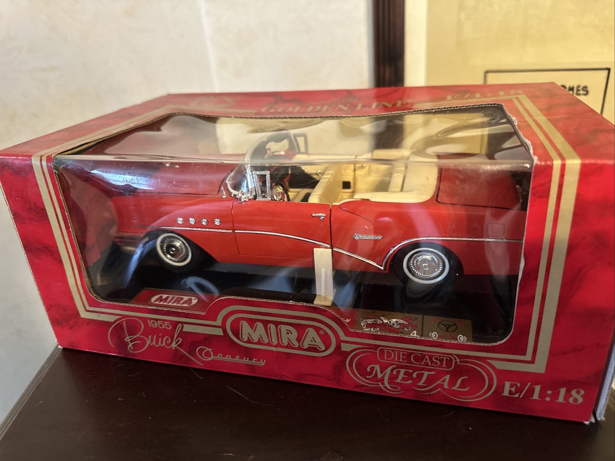 Mira 1955 Buick Century Convertible 1:18 Scale Die Cast