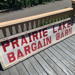Grande enseigne antique, Prairie Lake Bargain Barn, métal, peint, environ 8&#39; x 2&#39;, voir les détails d&#39;expédition dans la description