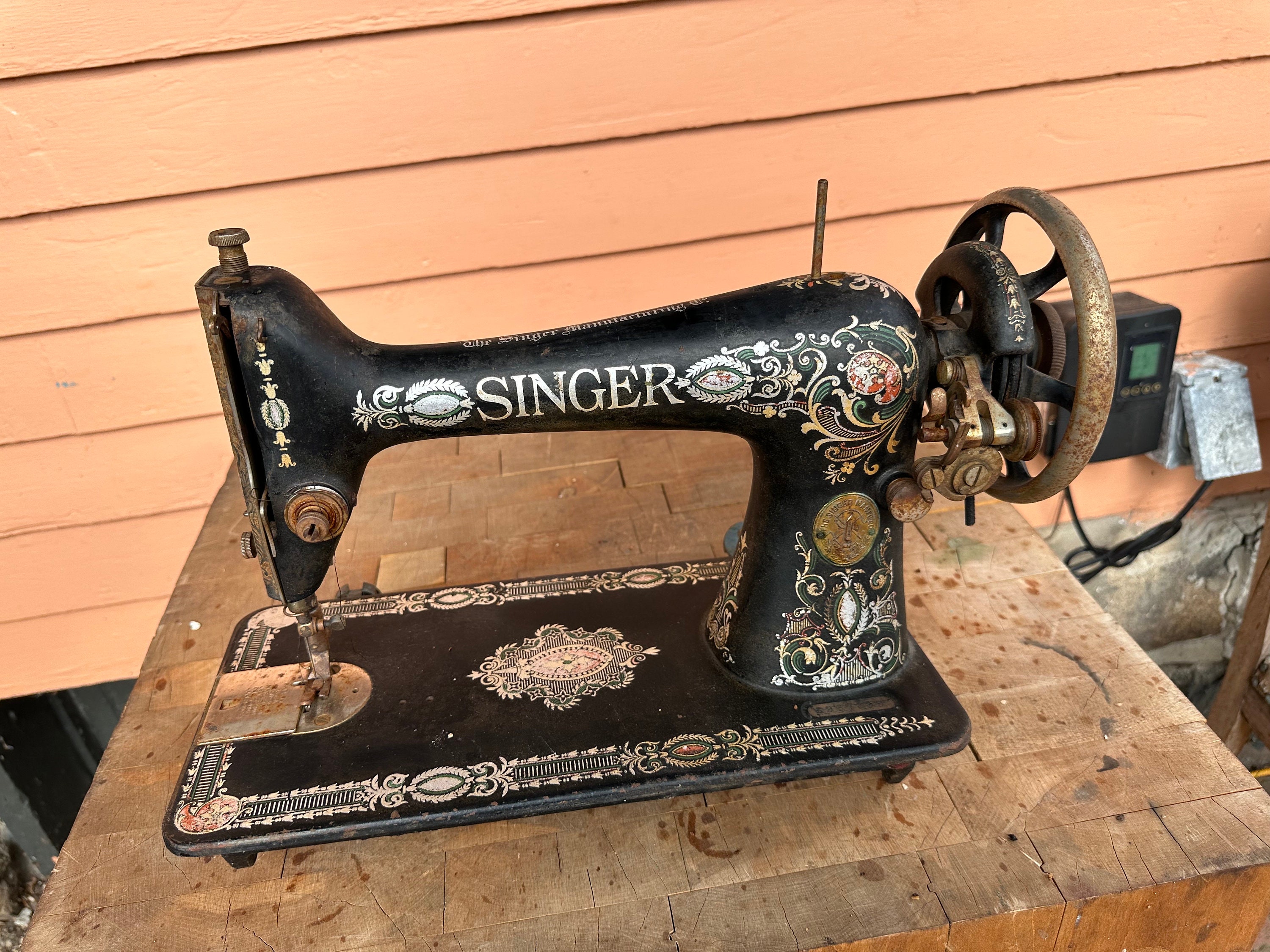 Lamp Antique Singer Sewing Machine 1920 