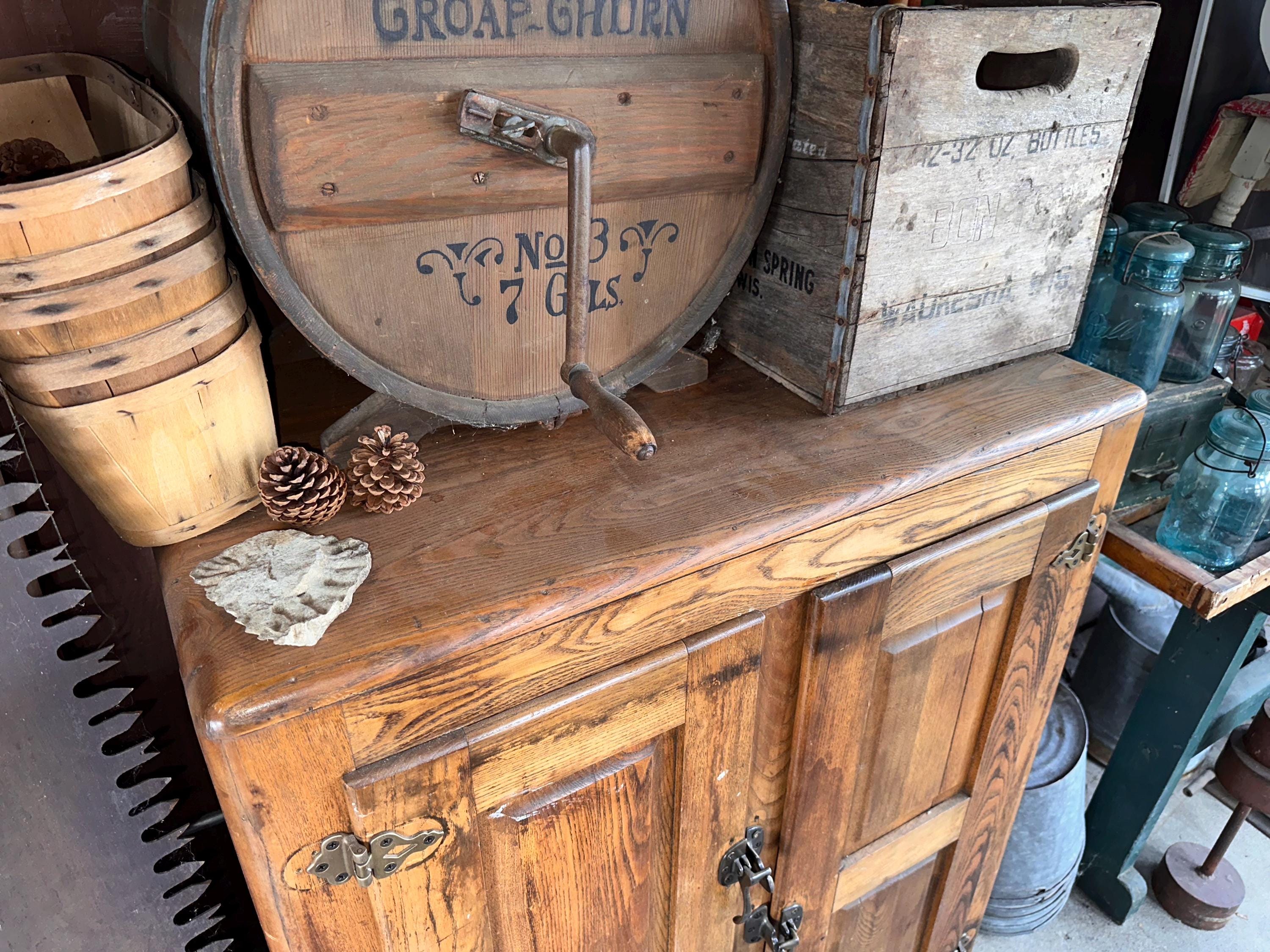 Antique Victor Oak Ice Box Refrigerator, 1900 Ice Box, Approx 43