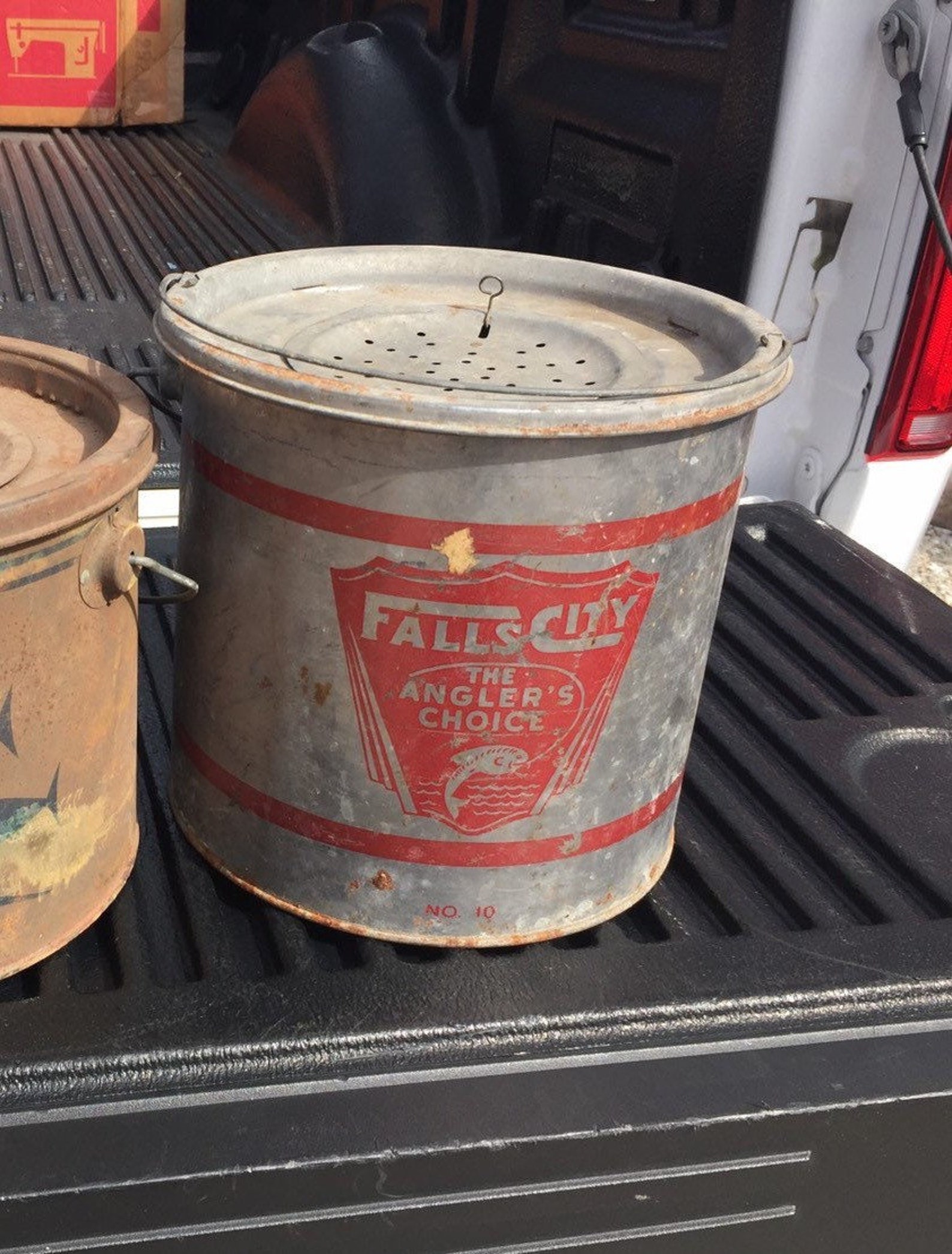 Vintage Minnow Bait Buckets Galvanized Pail nice Etsy