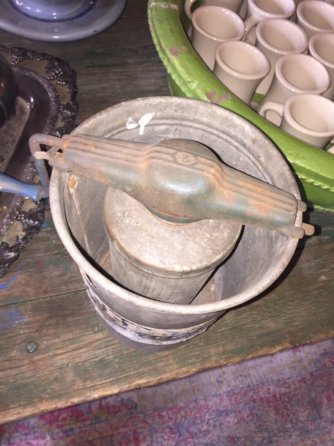 Antique Iceberg Freezer 2 Quart Hand Crank Ice Cream Maker Etsy