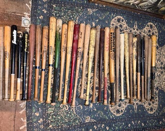 Vintage Baseball Bat, great for kids room project or just to use, I have many but listing is for one only