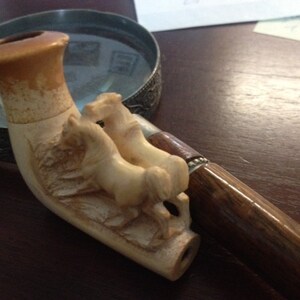 Antique Beautiful Meerschaum Pipe of a pair of Horses image 3