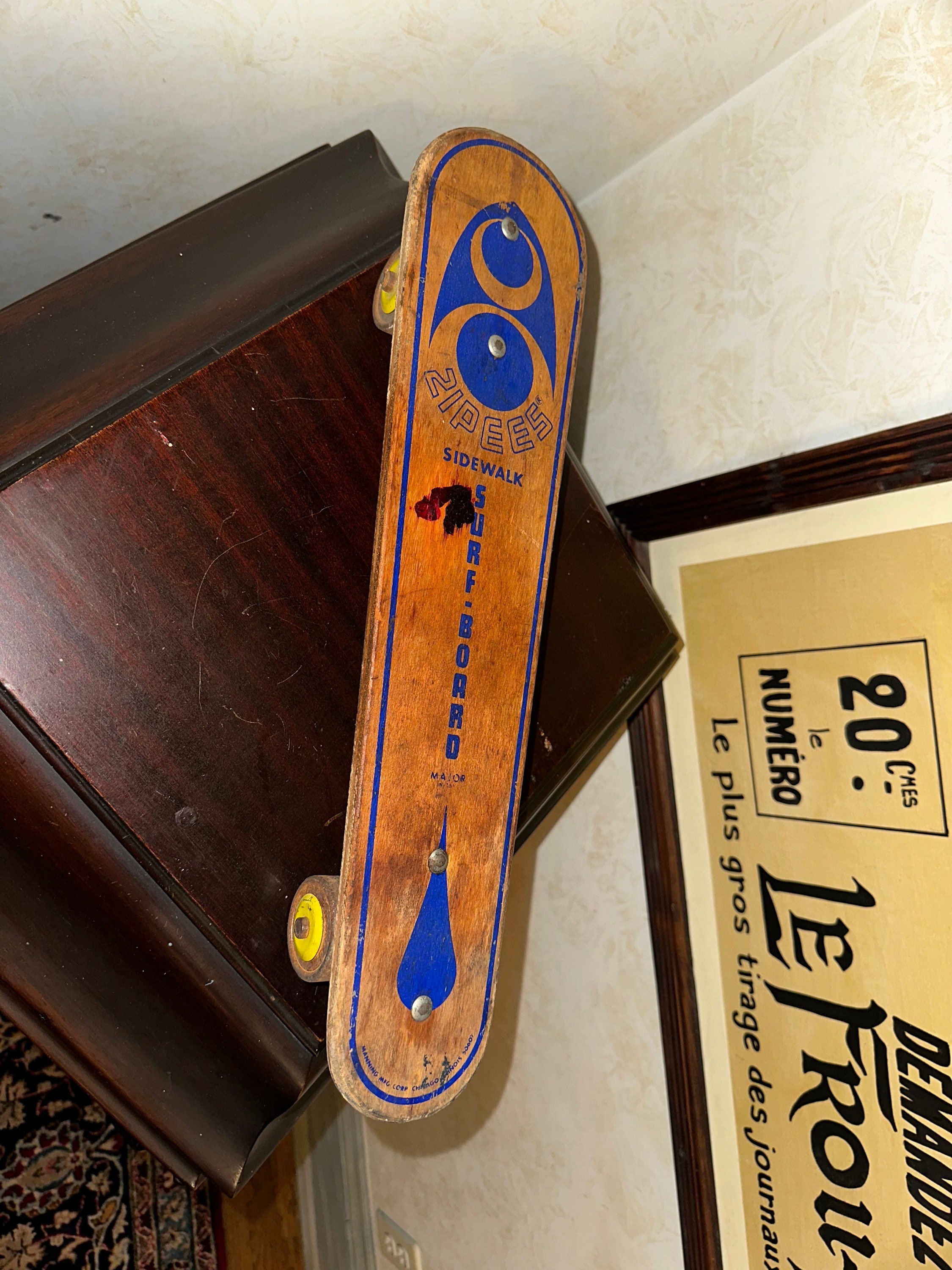 Vtg. 1960's Zipees Major 360 Sidewalk Surfboard 19