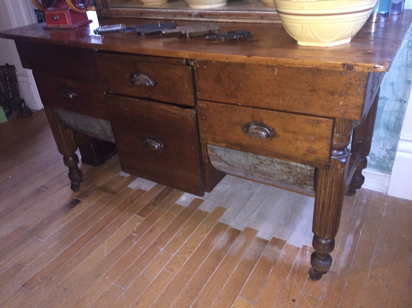Beautiful Antique Possum Belly Bakers Table And Hutch Etsy beautiful-antique-possum-belly-bakers-table-and-hutch-etsy