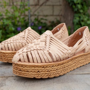 WOMENS FLATFORM tan LEATHER Mexican Sandals