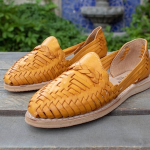 WOMENS MEXICAN SANDALS leather handmade yellow shoe huarache