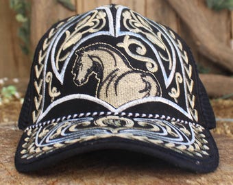 HORSE EMBROIDERED HAT adjustable trucker caballo western mesh cap