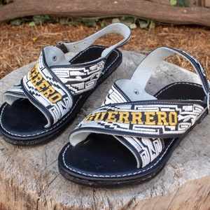 GUERRERO México Sandalias mexicanas HUARACHE BORDADAS DE 2 tiras con suela de neumático acolchonada
